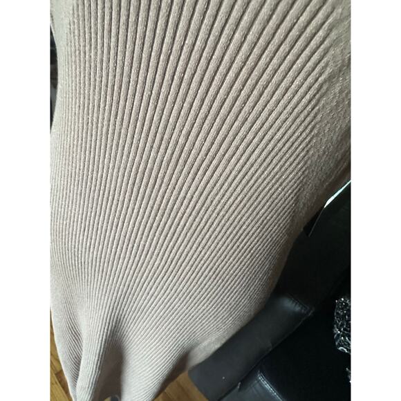 Express Sleeveless Ribbed Midi Sweater Dress | NWT Chic & Flattering - Picture 3 of 7